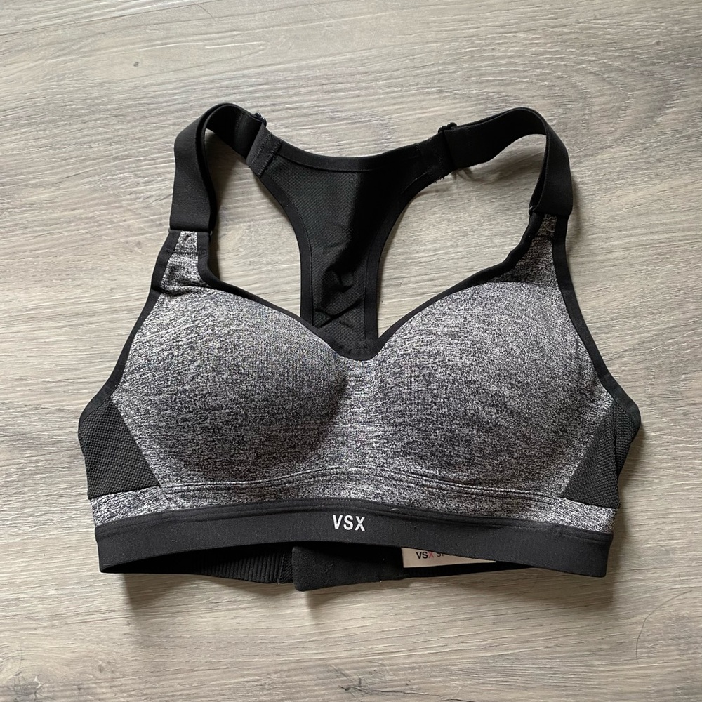 Victoria’s Secret Sports Bra 32B